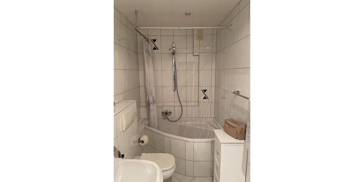 Etagenwohnung Essen Stadtbezirk IV - 3.5 Zimmer, 70 m&sup2;, 189.000&euro; | Angebot:26946738