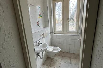 Wohnung Duisburg Hamborn - 4 Zimmer, 140 m&sup2;, 1.150&euro; | Angebot:25962557