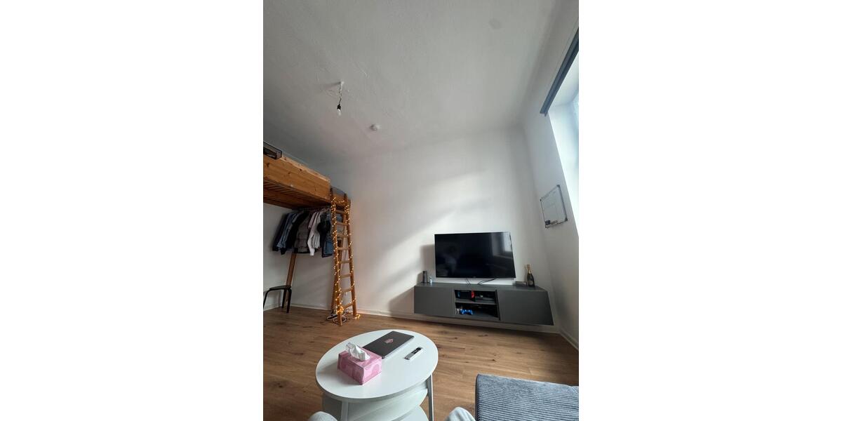 Etagenwohnung Düsseldorf Stadtbezirk 3 - 1 Zimmer, 23 m&sup2;, 600&euro; | Angebot:25972352