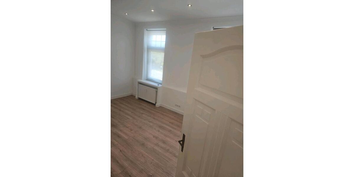 Etagenwohnung Essen Stadtbezirk IX - 1 Zimmer, 75 m&sup2;, 845&euro; | Angebot:27547067