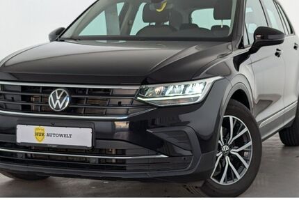 VW Tiguan 59.290 km 26.960 &euro; Düsseldorf 40599