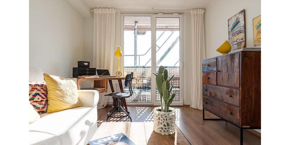 Etagenwohnung Krefeld - 3 Zimmer, 82 m&sup2;, 902&euro; | Angebot:24703869