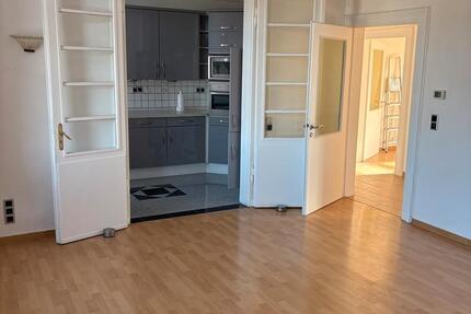 Wohnung Remscheid Lüttringhausen - 3 Zimmer, 87 m&sup2;, 550&euro; | Angebot:25944928