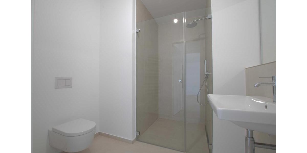 Einfamilienhaus Düsseldorf Derendorf - 4 Zimmer, 154 m&sup2;, 3.468&euro; | Angebot:26264772