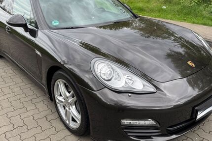 Porsche Panamera 122.000 km 22.900 &euro; Essen 45327