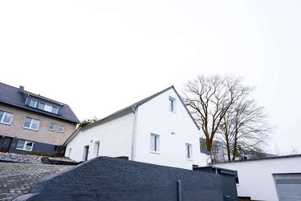 Haus Remscheid Reinshagen - 5 Zimmer, 152 m&sup2;, 499.000&euro; | Angebot:24293597