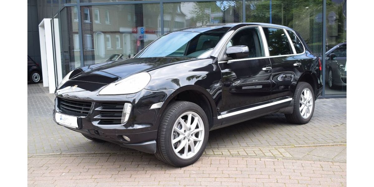 Porsche Cayenne 182.000 km 10.899 &euro; Meerbusch 40667