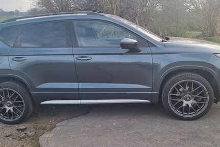 Seat Ateca 78.000 km 17.400 &euro; Krefeld 47809