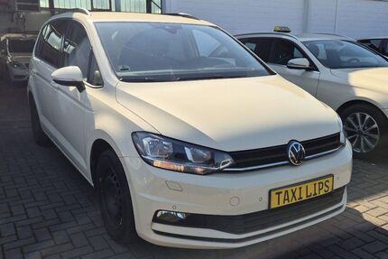 VW Touran 221.909 km 16.065 &euro; Korschenbroich 41352