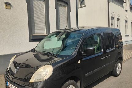 Renault Kangoo 245.000 km 3.990 &euro; Oberhausen 46049