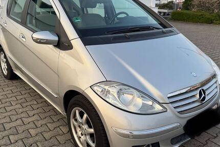 Mercedes-Benz A 170 175.620 km 1.999 &euro; Krefeld 47809