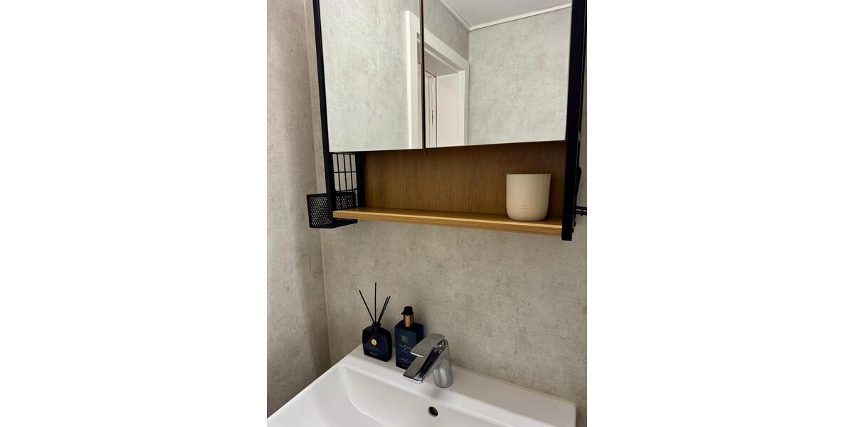 Terrassenwohnung Kaarst - 1.5 Zimmer, 34 m&sup2;, 870&euro; | Angebot:25304036