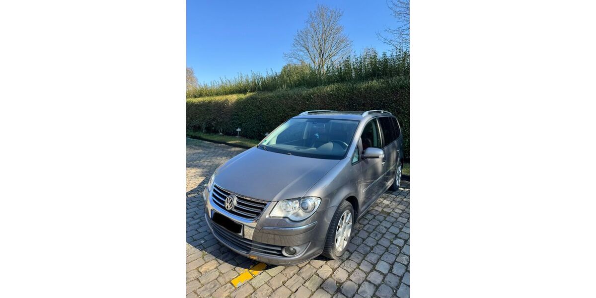 VW Touran 297.000 km 2.799 &euro; Wuppertal 42285