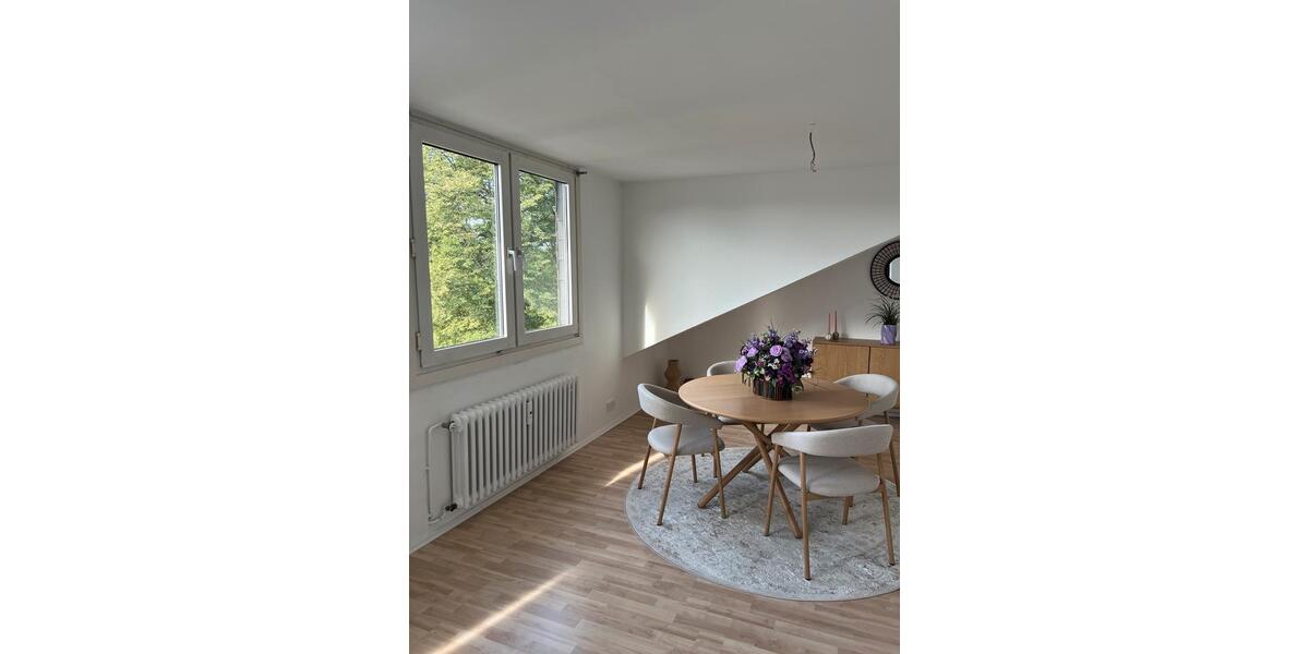 Etagenwohnung Duisburg Huckingen - 3 Zimmer, 80 m&sup2;, 920&euro; | Angebot:27551994
