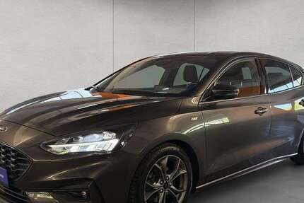 Ford Focus 96.845 km 13.490 &euro; Düsseldorf 40233