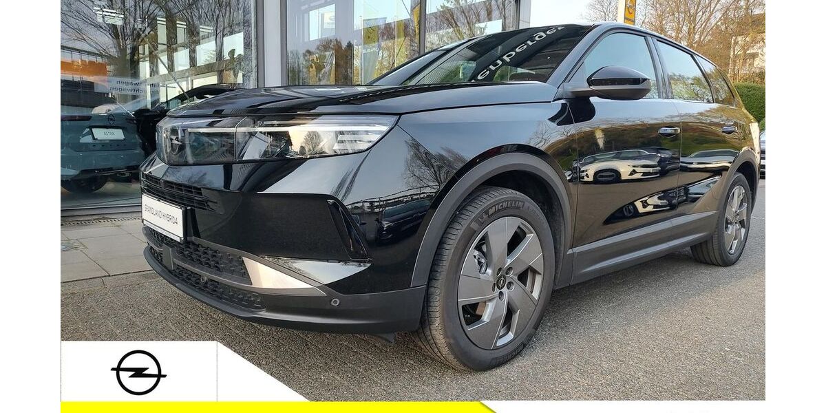 Opel Grandland (X) 8.216 km 28.300 &euro; Düsseldorf 40625