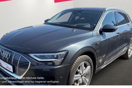 Audi e-tron 51.805 km 28.444 &euro; Wuppertal 42109