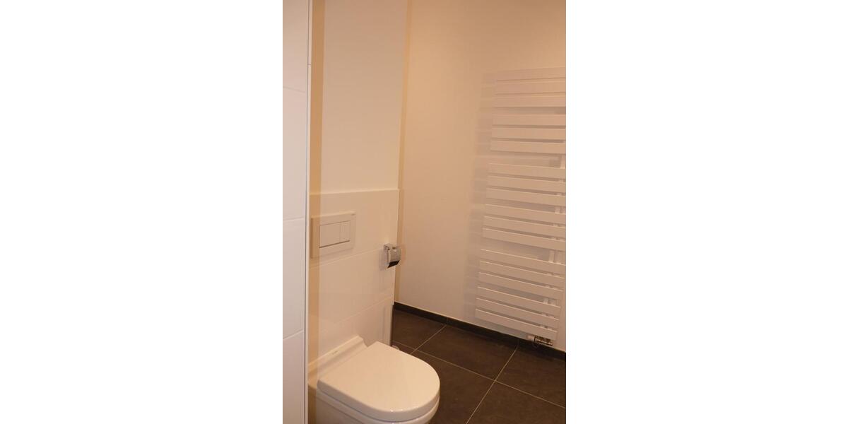 Etagenwohnung Düsseldorf - 2 Zimmer, 71 m&sup2;, 1.600&euro; | Angebot:24827333