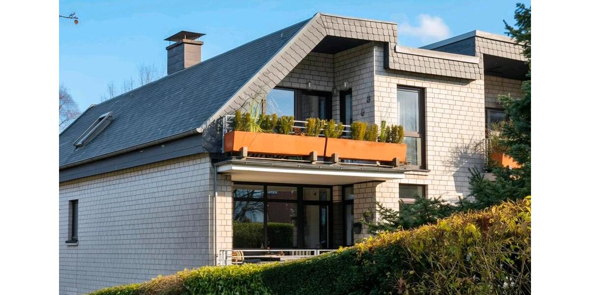 Dachgeschoßwohnung Wülfrath - 3 Zimmer, 79 m&sup2;, 244.000&euro; | Angebot:27514305