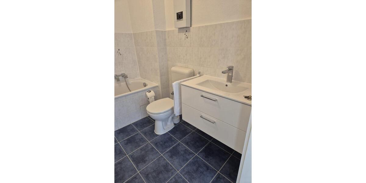Etagenwohnung Krefeld Benrad - 2 Zimmer, 61 m&sup2;, 139.000&euro; | Angebot:27456097