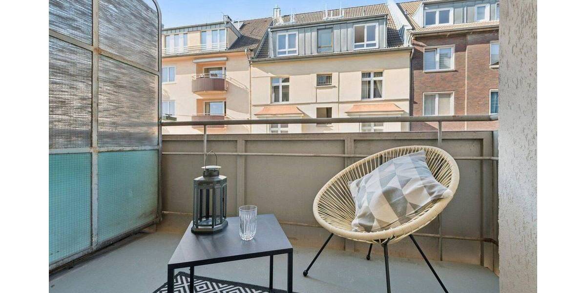 Etagenwohnung Düsseldorf Pempelfort - 3 Zimmer, 90 m&sup2;, 424.800&euro; | Angebot:26402428