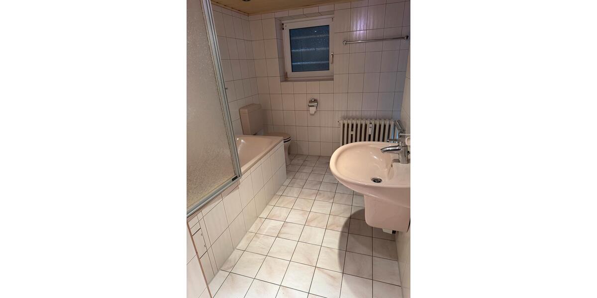 Etagenwohnung Essen Stadtbezirk IV - 2 Zimmer, 74 m&sup2;, 790&euro; | Angebot:25409330