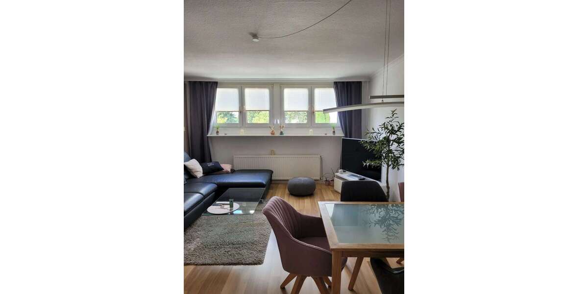 Etagenwohnung Solingen Aufderhöhe - 3 Zimmer, 65 m&sup2;, 590&euro; | Angebot:27522777