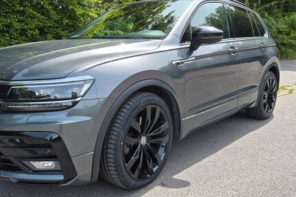 VW Tiguan 83.000 km 26.150 &euro; Grevenbroich 41517