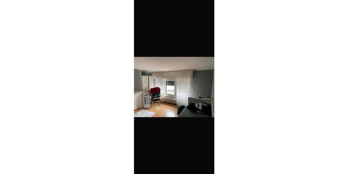 Maisonettenwohnung Moers Schwafheim - 4 Zimmer, 111 m&sup2;, 950&euro; | Angebot:25935339