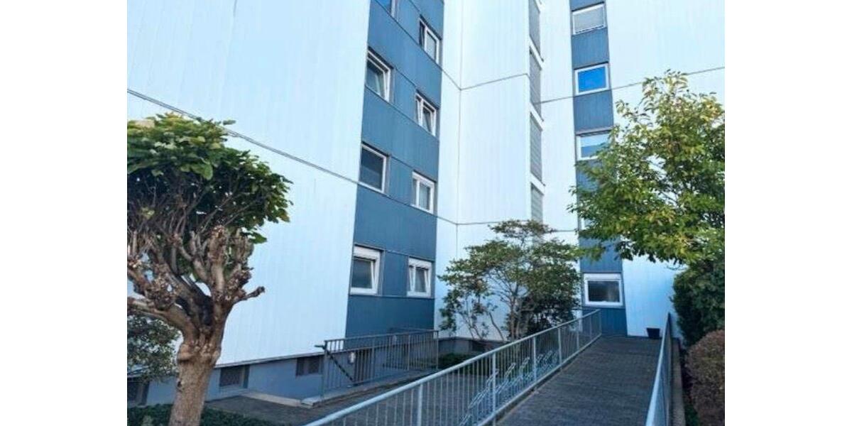 Etagenwohnung Langenfeld (Rheinland) - 4 Zimmer, 120 m&sup2;, 250.000&euro; | Angebot:27499356