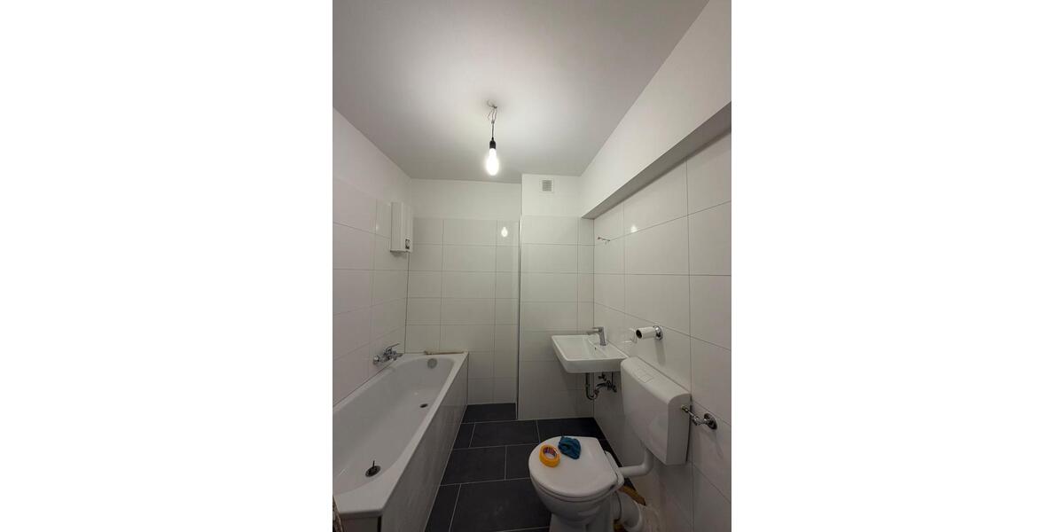 Etagenwohnung Duisburg Mittelmeiderich - 2 Zimmer, 61 m&sup2;, 550&euro; | Angebot:27564920