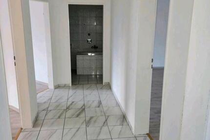 Wohnung Mönchengladbach Süd - 3 Zimmer, 83 m&sup2;, 1.400&euro; | Angebot:25660321