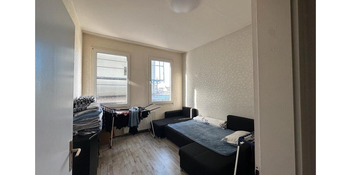 Erdgeschoßwohnung Solingen Höhscheid - 4 Zimmer, 92 m&sup2;, 850&euro; | Angebot:25967625