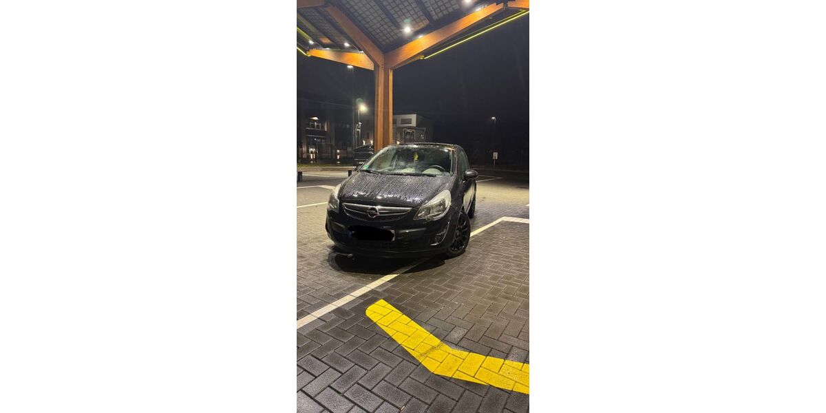 Opel Corsa 122.000 km 5.200 &euro; Duisburg 47178