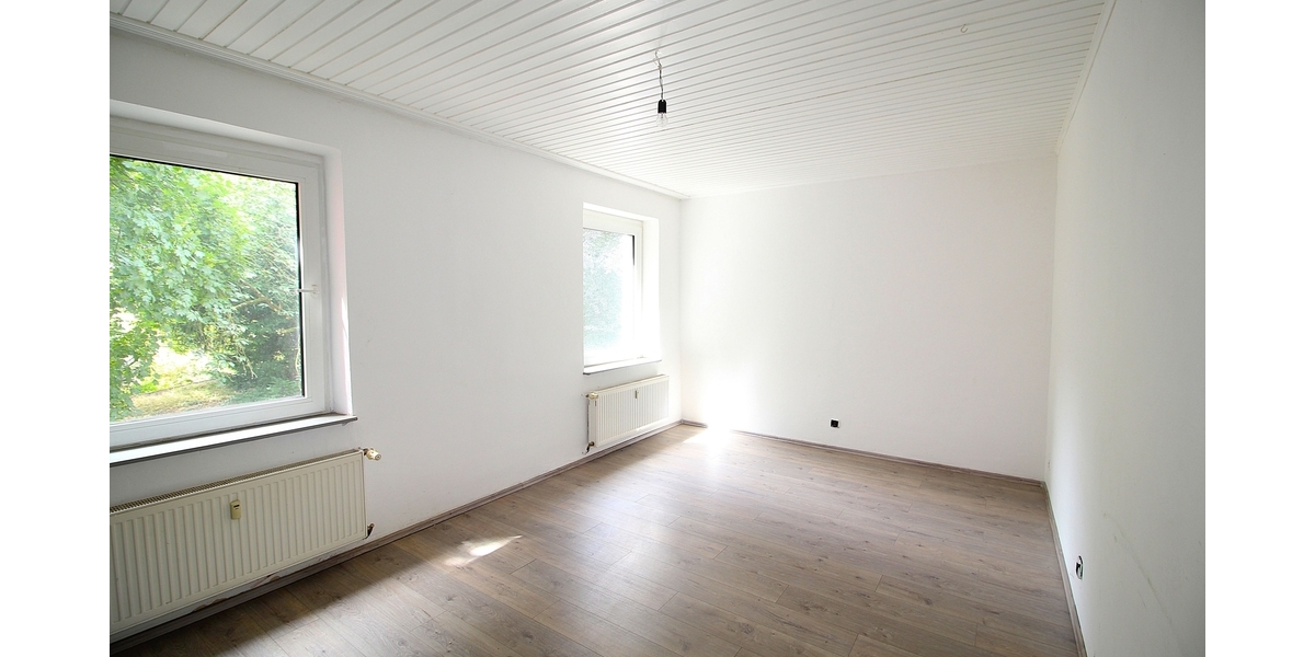 Handwerker aufgepasst! Wohn- Geschäftshaus mit drei Einheiten plus Lager und Garage. Top Grundstück! - Wohn- & Geschäftshaus Oberhausen Alt-Oberhausen | Angebot:27179297