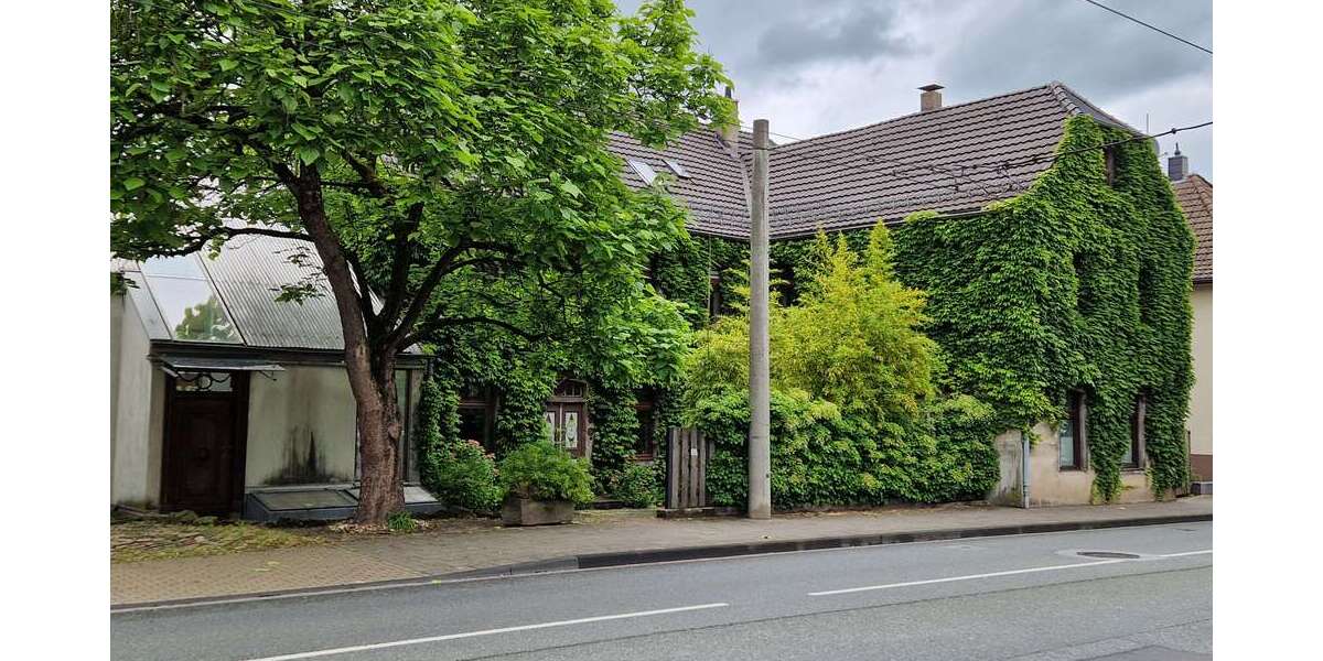 Etagenwohnung Solingen Wald - 3 Zimmer, 127 m&sup2;, 1.090&euro; | Angebot:27203332