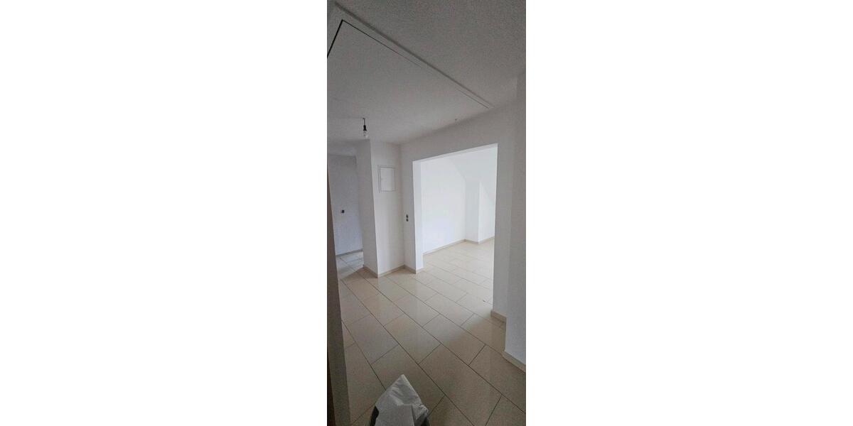 Dachgeschoßwohnung Oberhausen Osterfeld - 3.5 Zimmer, 63 m&sup2;, 860&euro; | Angebot:27539109