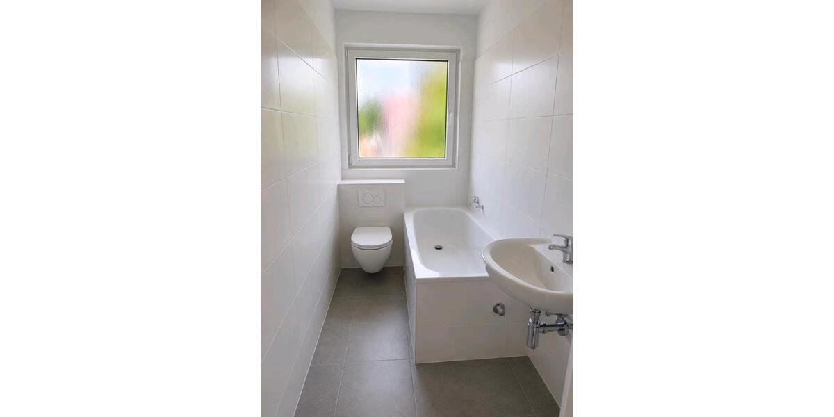 Etagenwohnung Solingen - 2 Zimmer, 55 m&sup2;, 650&euro; | Angebot:26517450