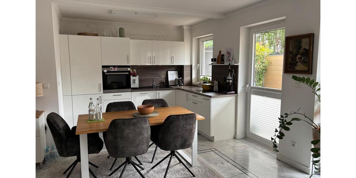 Erdgeschoßwohnung Solingen Ohligs - 2 Zimmer, 65 m&sup2;, 1.100&euro; | Angebot:25709798