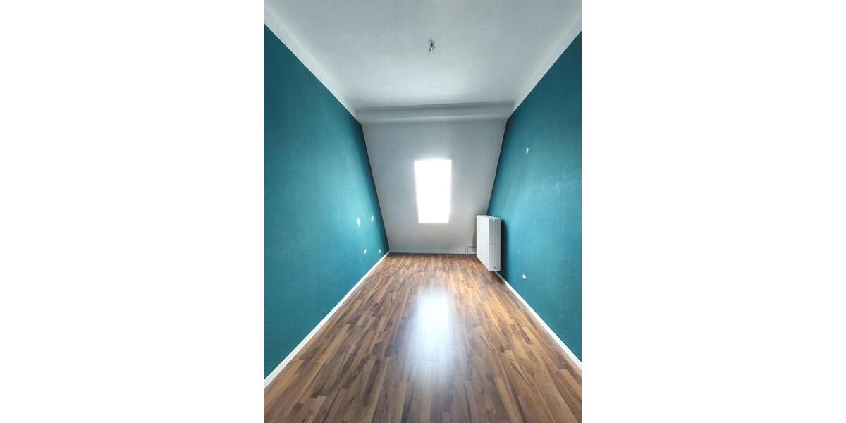 Dachgeschoßwohnung Duisburg Duisburg-Mitte - 2 Zimmer, 52 m&sup2;, 450&euro; | Angebot:25907522