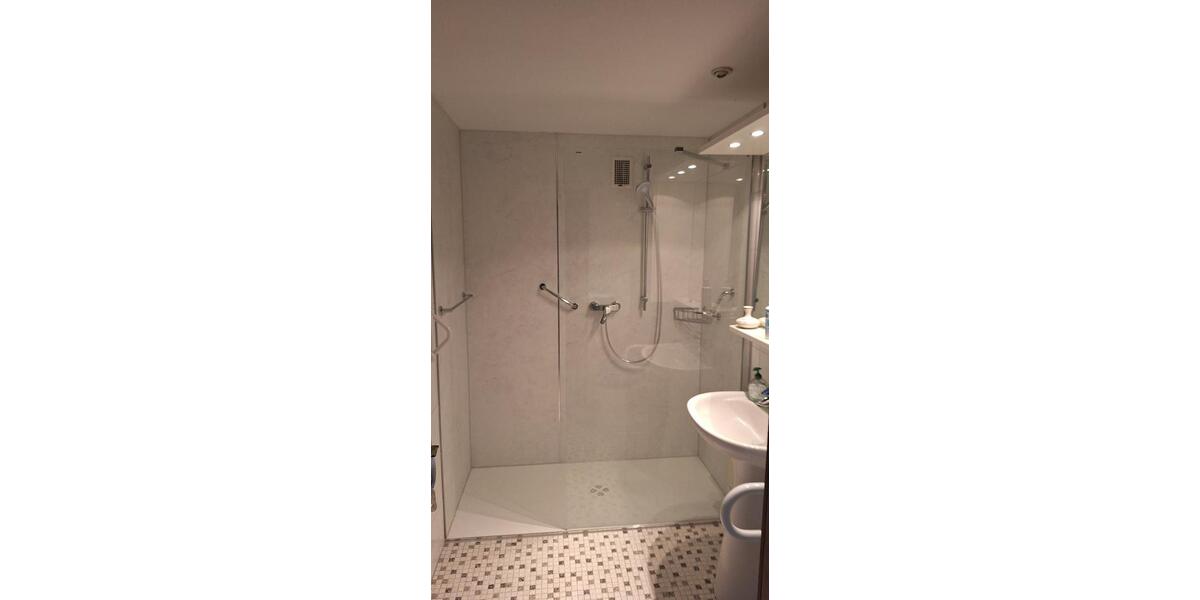 Etagenwohnung Dormagen - 3 Zimmer, 87 m&sup2;, 210.000&euro; | Angebot:27096102