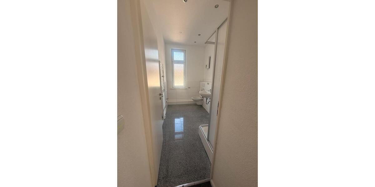 Etagenwohnung Düsseldorf Oberbilk - 3.5 Zimmer, 88 m&sup2;, 1.680&euro; | Angebot:26335333