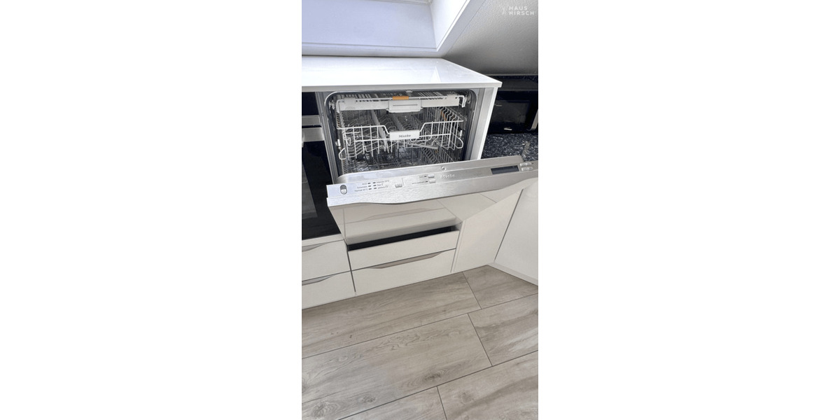 Etagenwohnung Ratingen West - 2 Zimmer, 117 m&sup2;, 1.530&euro; | Angebot:25724943