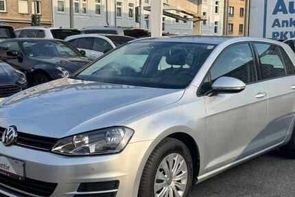 VW Golf 157.382 km 8.450 &euro; Oberhausen 46045