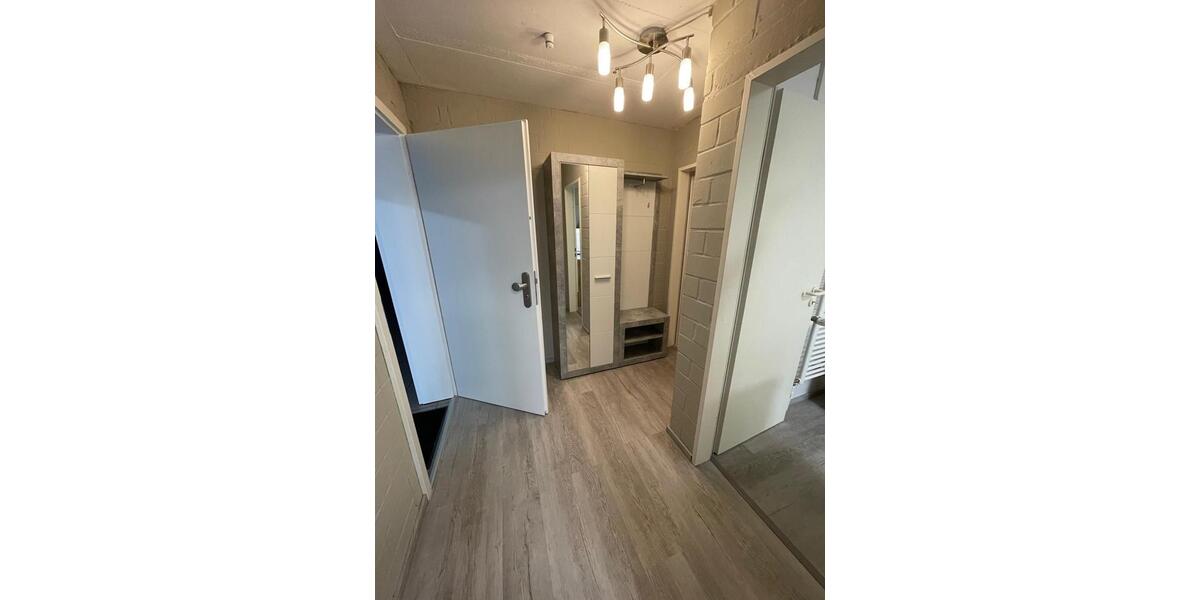Etagenwohnung Erkrath - 1 Zimmer, 48 m&sup2;, 690&euro; | Angebot:25977564