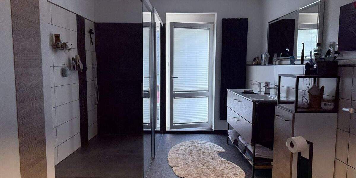 Mehrfamilienhaus, Wohnhaus Duisburg Mittelmeiderich - 1 Zimmer, 556 m&sup2;, 978.000&euro; | Angebot:25837444