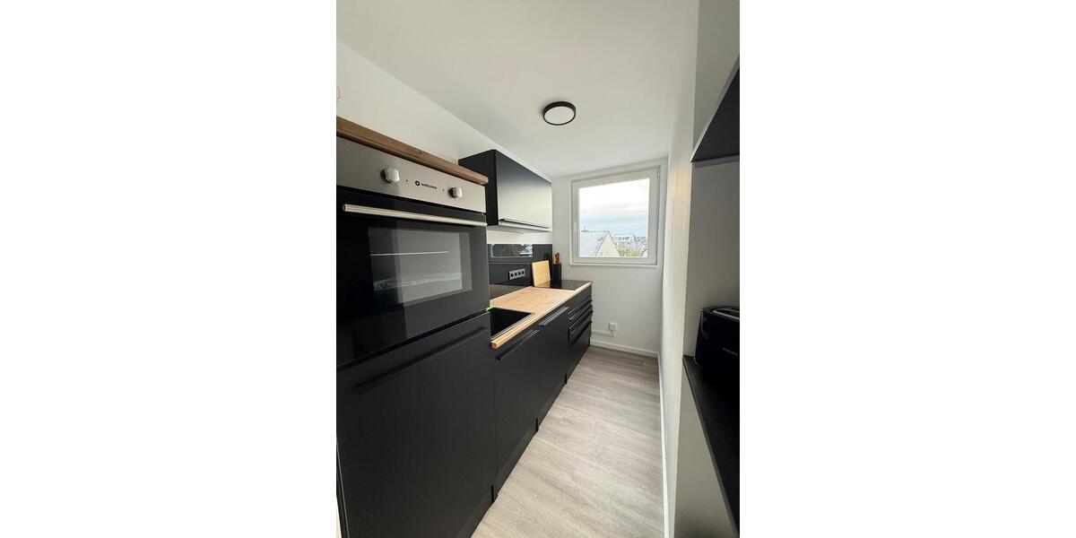 Dachgeschoßwohnung Essen Stadtbezirk III - 2 Zimmer, 53 m&sup2;, 1.480&euro; | Angebot:25247983