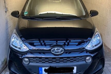 Hyundai i10 74.440 km 5.490 &euro; Düsseldorf 40625