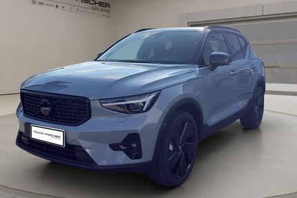 Volvo XC40 2.500 km 44.290 &euro; Krefeld 47805