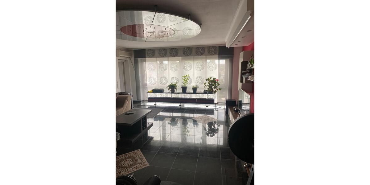 Etagenwohnung Krefeld Benrad - 2 Zimmer, 89 m&sup2;, 210.000&euro; | Angebot:25895083